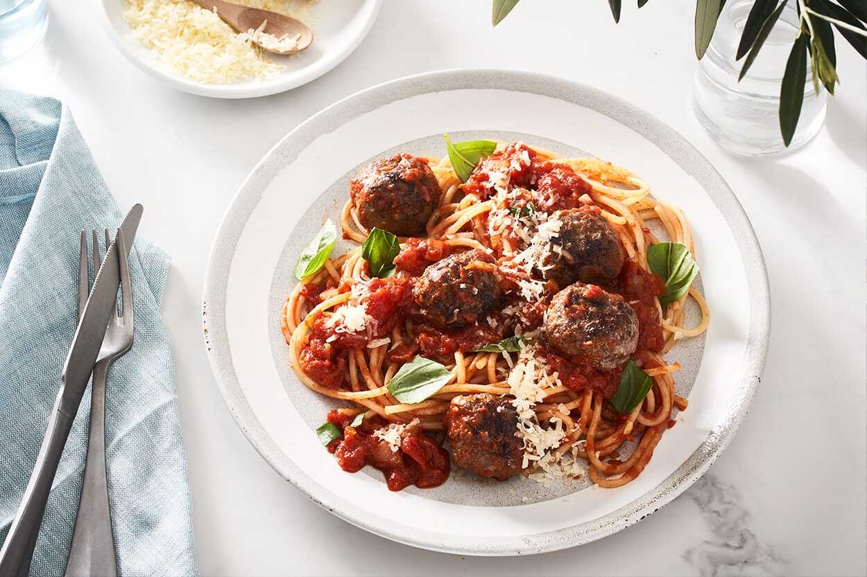 italian-spaghetti-sauce-with-meatballs-recipe